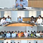 मुख्य सचिव ने लोक सेवा गारंटी की सेवाओं के क्रियान्वन की समीक्षा की